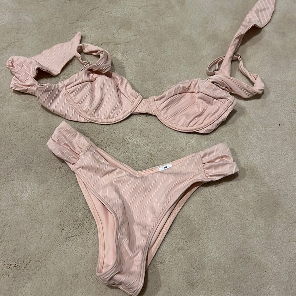 Abercrombie bathing suit